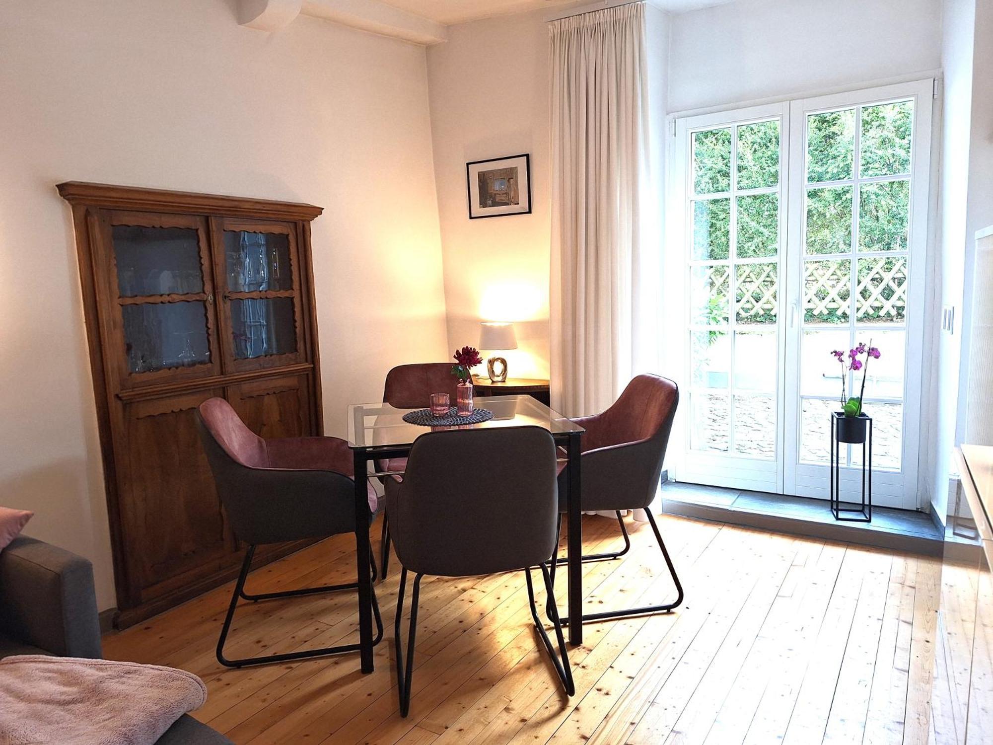Moselperle- Urlaub Im Historischen Fachwerkhaeuschen Apartamento Bullay Exterior foto